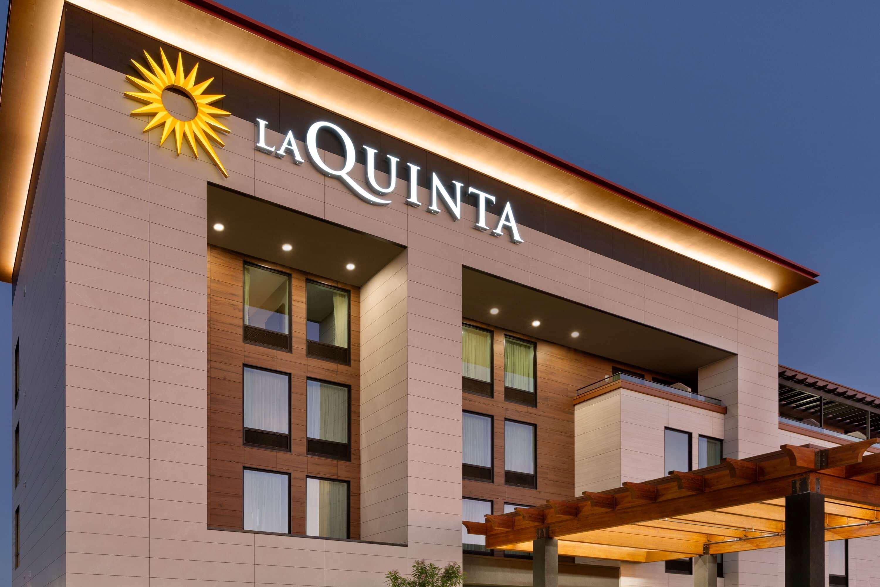 La Quinta Inn & Suites By Wyndham Santa Rosa Sonoma Εξωτερικό φωτογραφία