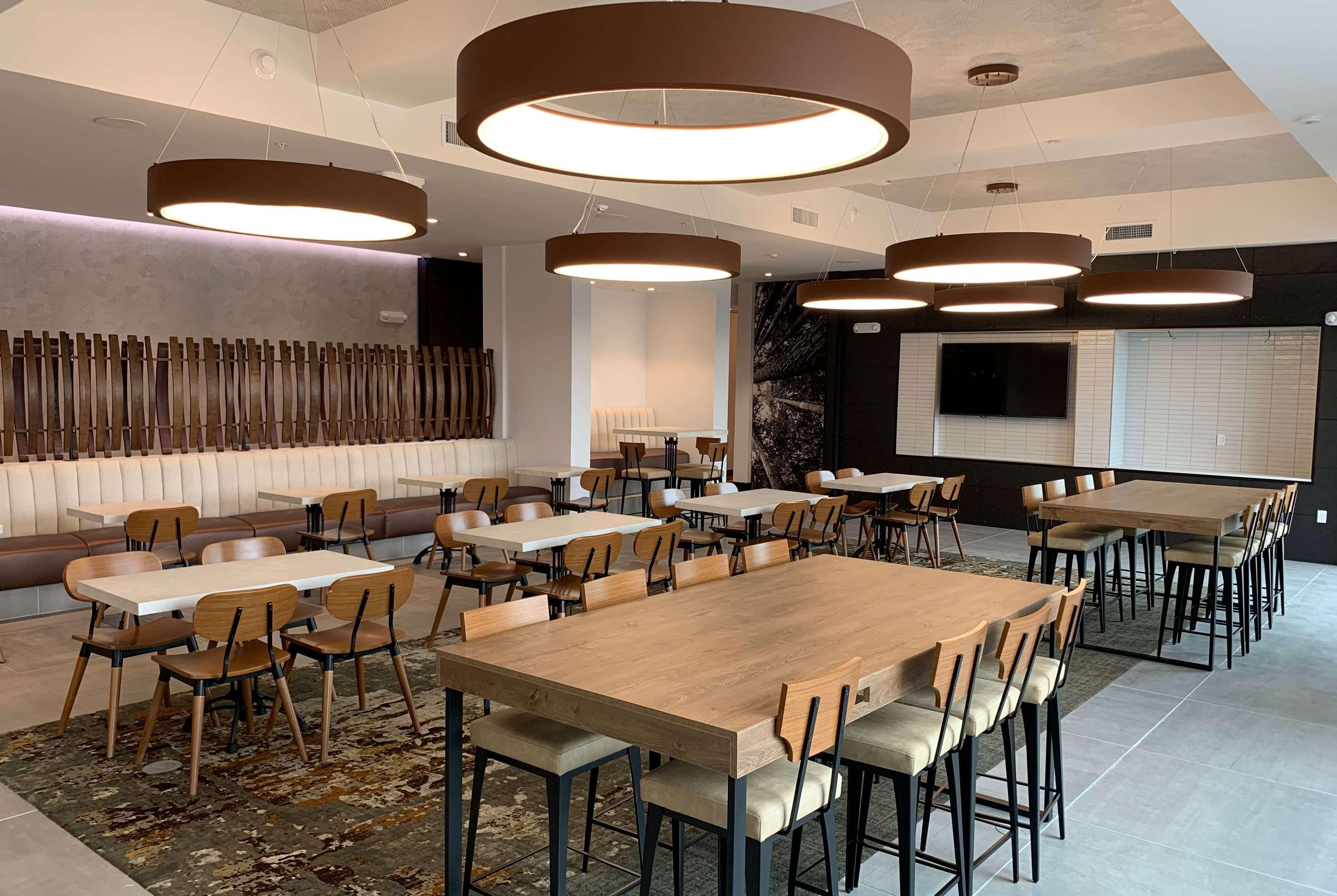 La Quinta Inn & Suites By Wyndham Santa Rosa Sonoma Εξωτερικό φωτογραφία