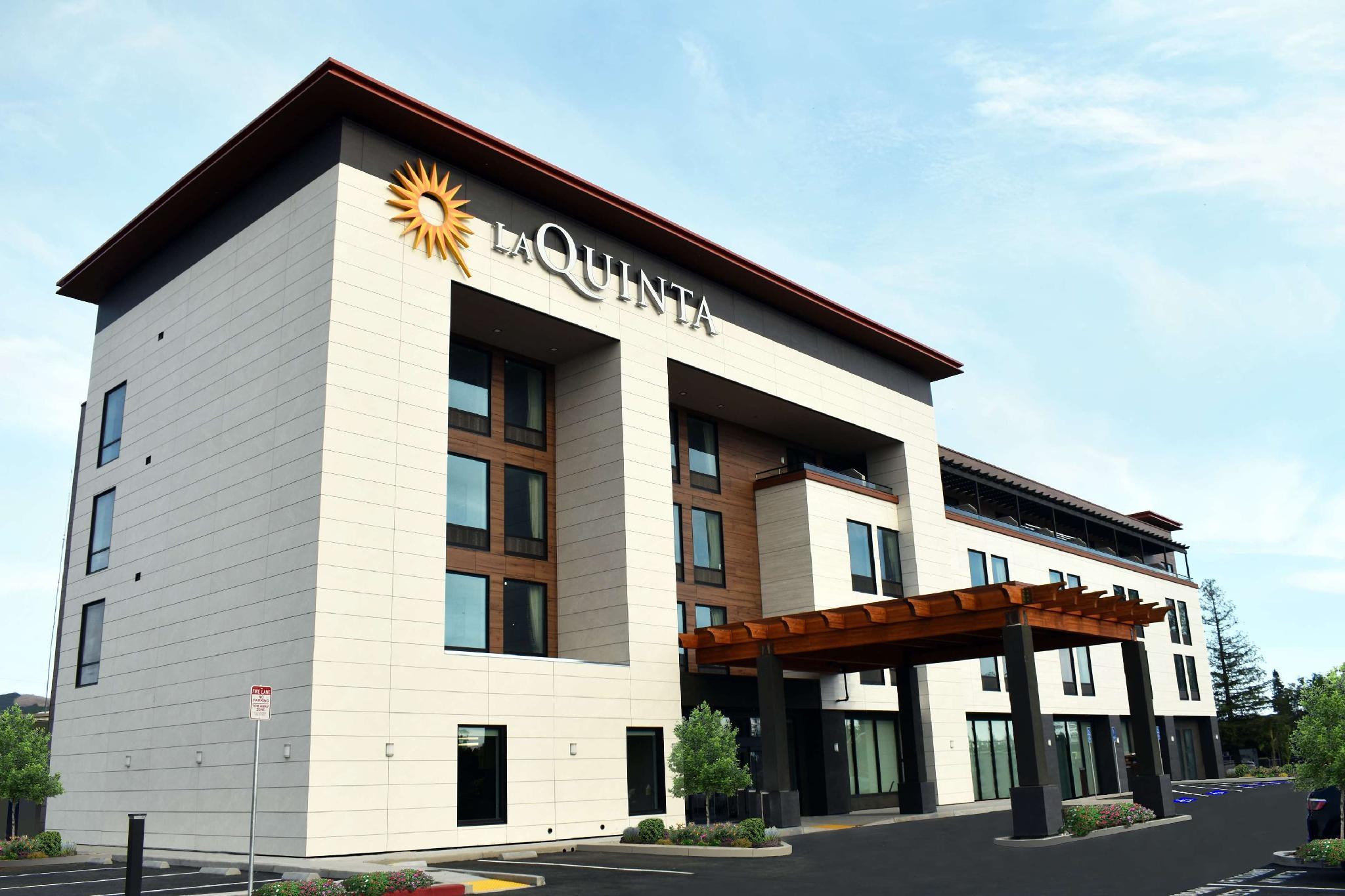 La Quinta Inn & Suites By Wyndham Santa Rosa Sonoma Εξωτερικό φωτογραφία